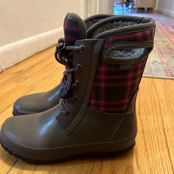 Bogs Other - EUC Bogs boots